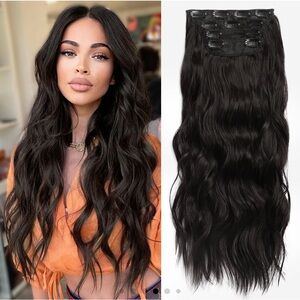 Clip-in synthetic hair extensions 24 inch wavy
